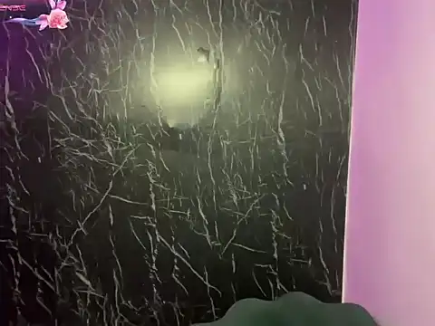 ur_holly_lexie webcam