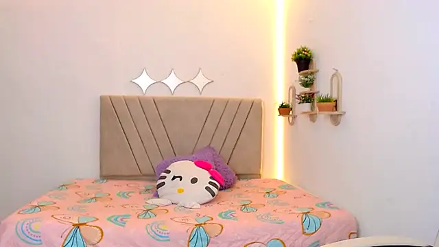 zara_cute webcam