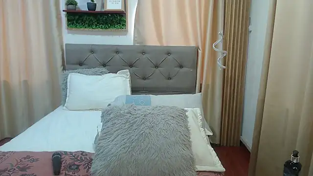 sasi_luna webcam