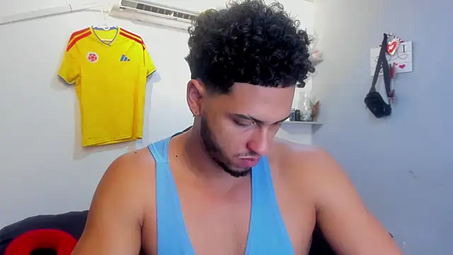Kris_Khalifa69 webcam