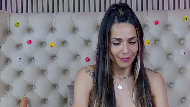 PlayfulShow webcam