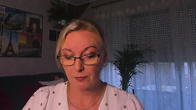 vanessa_chat webcam