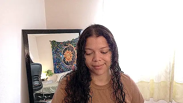 Watch Amanda_sweet live on EroticFlix - High definition streams