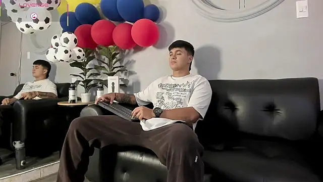 Cristopher_strong webcam