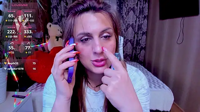 Viki__love__ webcam
