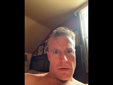 DILFiGuess1 webcam