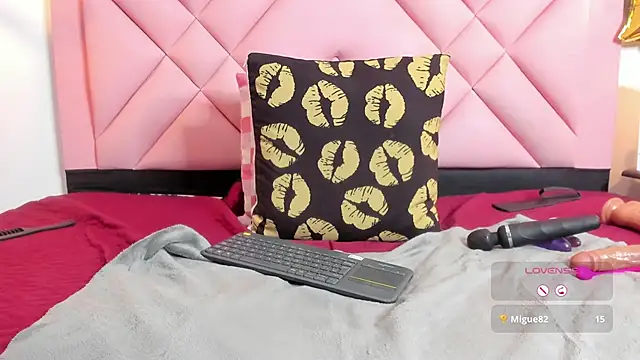Caroline_daring webcam