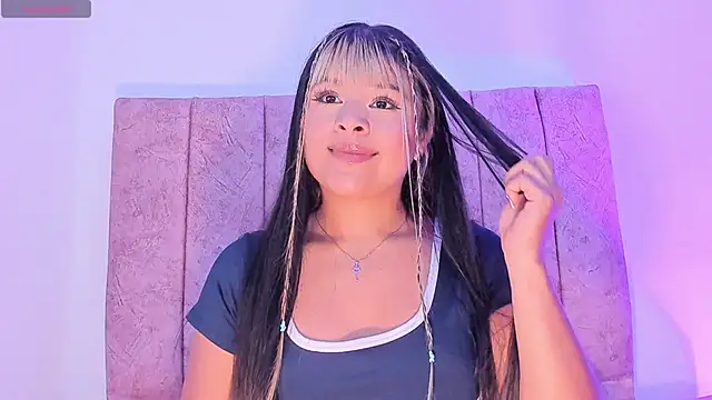 Mila_1wood webcam