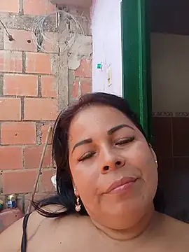Mother-Big-tits webcam