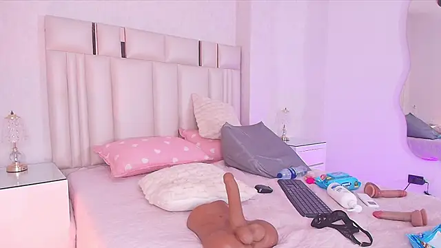 mia_velvett_ webcam