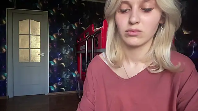 Nelly_Gilbert webcam