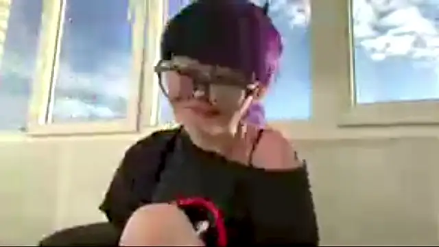 HolyCute webcam