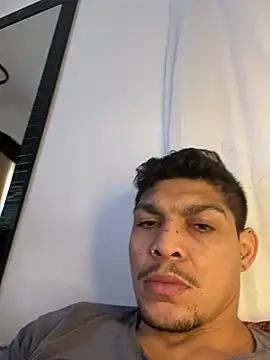 Tatuadomoreno23cm webcam