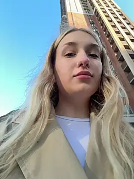 Polly_Pop webcam