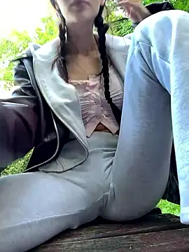 -missbehaving- webcam