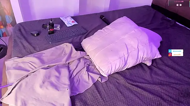 alysson_18 webcam