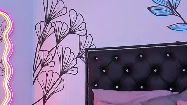 Sweet_Ariadna_ webcam