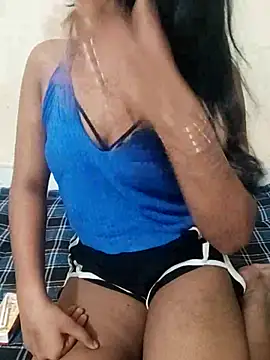 Aa-y-e-sha-Ju-l-ka