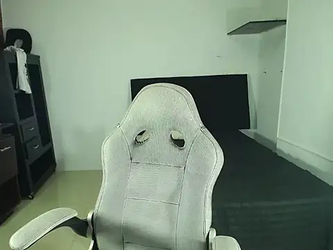 wicked_orange webcam