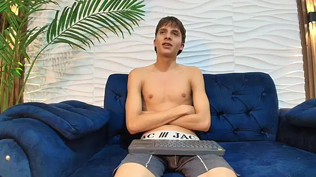 Pavo_tv webcam
