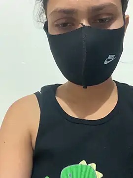 kavyq3791 webcam
