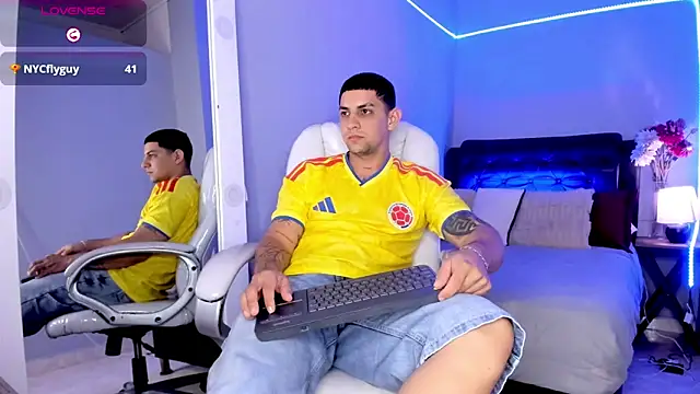 Alex_cute77 webcam