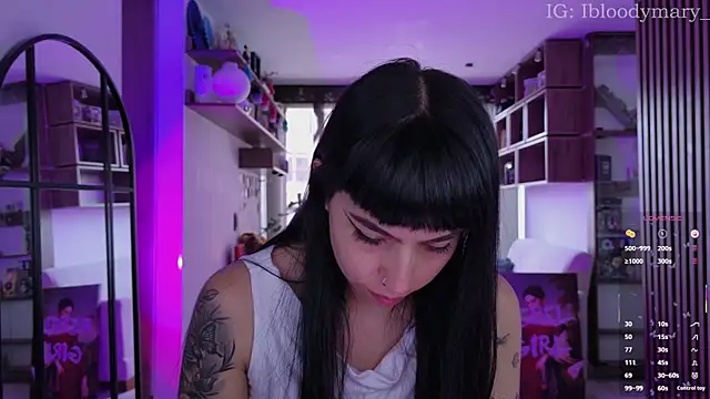 Saraa_Desiree webcam