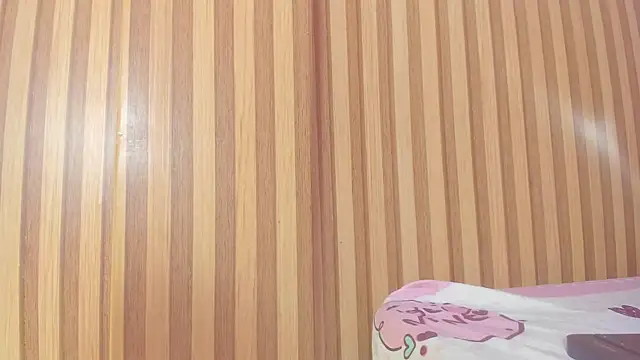 baby_peach__ webcam