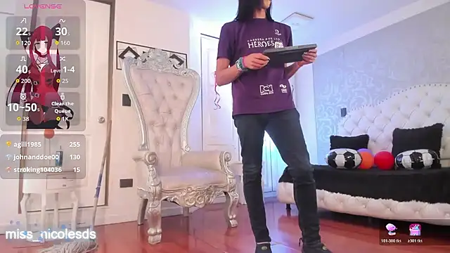 miss_nicolesds_ webcam