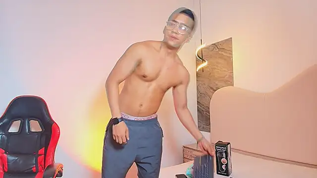 TONY_FOXX1 webcam