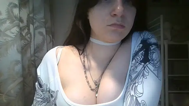 GrayceDeclet webcam