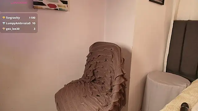 KendaallFox_ webcam