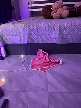 Emily_99 webcam