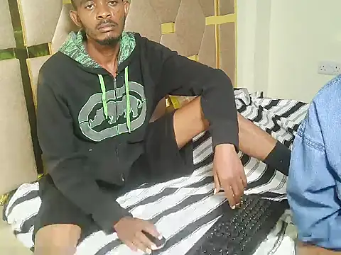 Darrk_cherry webcam