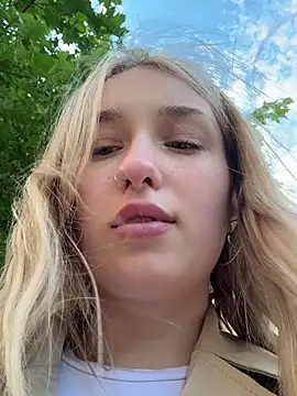 Polly_Pop webcam