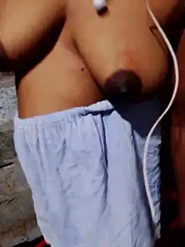 sexysexylaky webcam