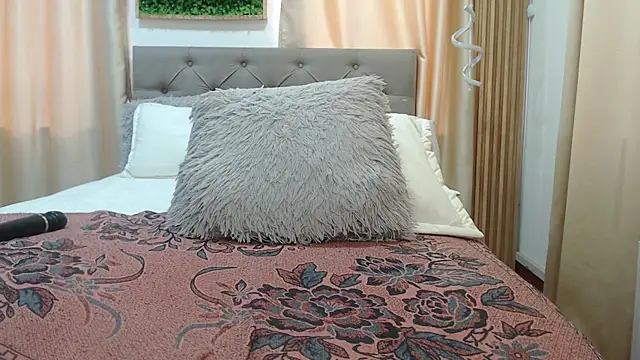 sasi_luna webcam
