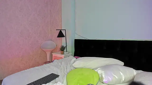 hada_blue - Hada_Blue's free webcam - UK Sex Cams