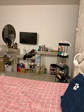Ponthip webcam
