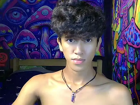 hugekenbigcock (M young) - CUM WITH ME HERE