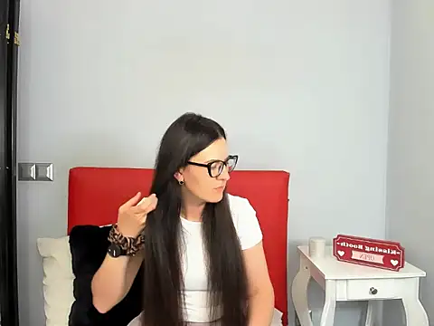 NadiaXlove webcam