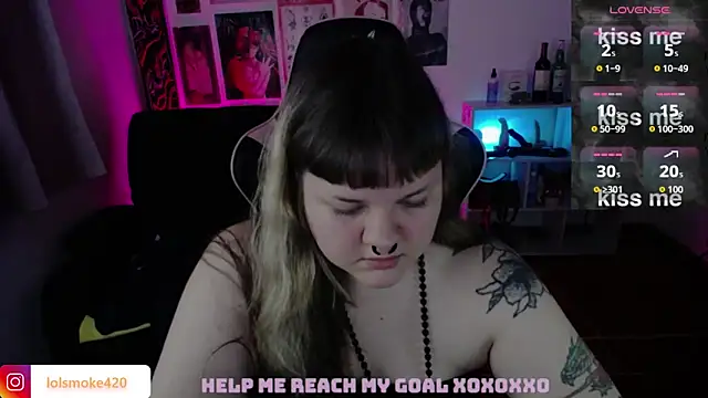Bdsm_and_fries webcam