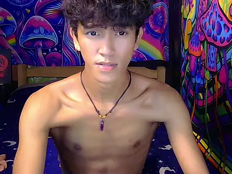 hugekenbigcock webcam