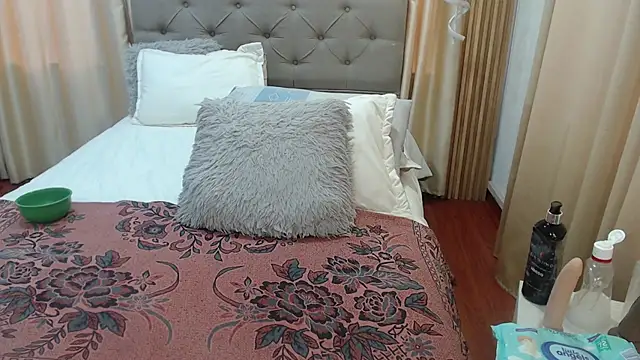 sasi_luna webcam