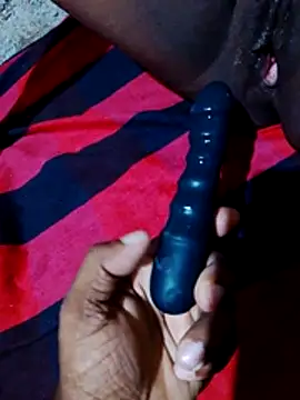 sexysexylaky webcam