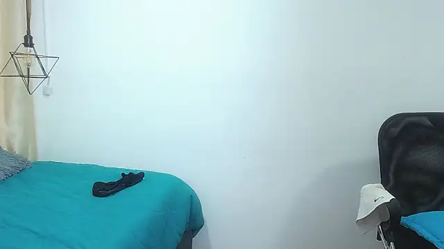 Violet_2003 webcam