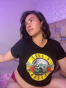 sophia_pink17 webcam