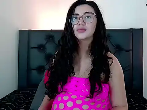 Watch EvoletFMK live on EroticFlix - High definition streams