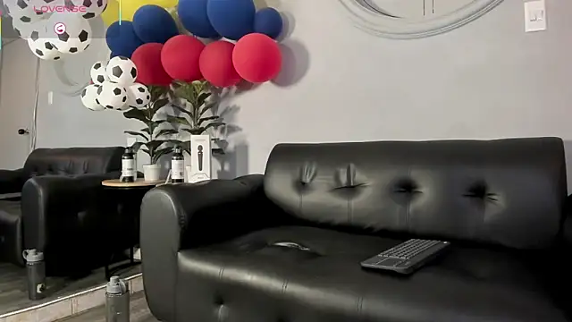 Cristopher_strong webcam