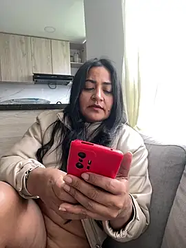 Adele_Sweett webcam